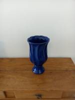 Vaso porcelana ondulado azul marinho P
