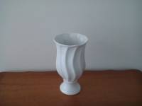 Vaso porcelana ondulado branco P