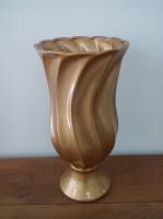 Vaso porcelana ondulado dourado G