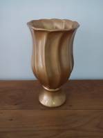 Vaso porcelana ondulado dourado P